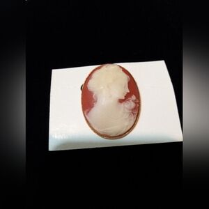 Vintage Cameo Brooch Gold Tone New On Original Card Made‎ In Japan 1960's
